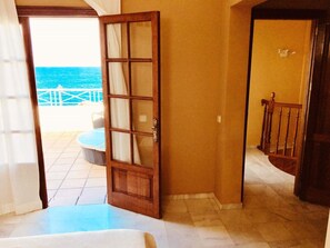 3 bedrooms, Internet - Wunderschöne, umweltfreundliche Villa am Meer by Interhome (Playa Blanca)