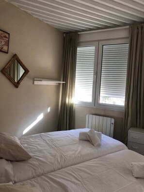 Apartamento familiar, varias camas | Wifi y ropa de cama