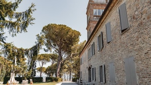 Exterior - Studio-Apartment mit Sommerpool, Garten und Aussicht by Interhome (Pesaro)