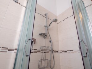 Bathroom - VILLA AZZURRA 1° by Interhome (Comacchio)