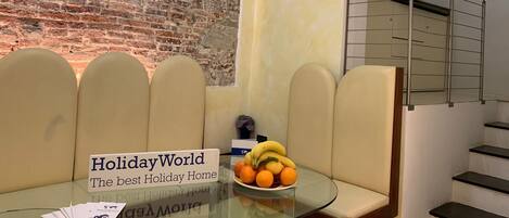 تناول الطعام