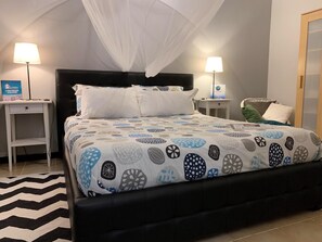 Internet - für 4 Personen ca. 50 m² in Genua, Norditalien (Ligurien) by Interhome (Genova)
