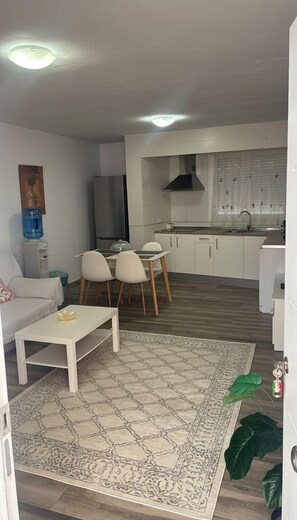 Deluxe House, Ground Floor | Private kitchen - El palmar Casa surf Cerca de la Playa (Vejer de la Frontera)