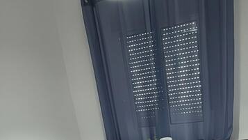 Casa Deluxe, planta baja | Tabla de planchar con plancha y wifi