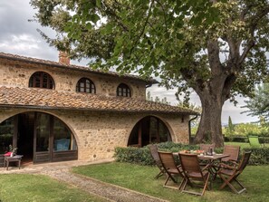 Outdoor dining - Wohnung Siena by Interhome (Casole d'Elsa)