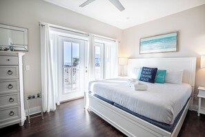 Iron/ironing board, travel cot, free WiFi, bed sheets - North Cape gulf front, private waterfall pool, elevator, pets, beach gear! (Port St Joe)