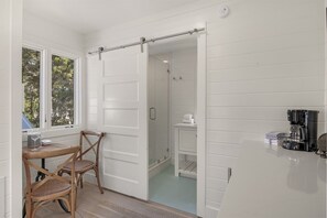 Interior - Seaside Guest Home 3 Mins to Beach & Seaside Ave, Prime Seaside Location (Santa Rosa Beach)