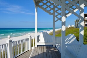 Beach nearby - Seaside Guest Home 3 Mins to Beach & Seaside Ave, Prime Seaside Location (Santa Rosa Beach)