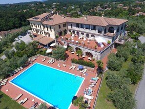 Exterior - "San Rocco Suite mit Terrasse by Interhome (Manerba)