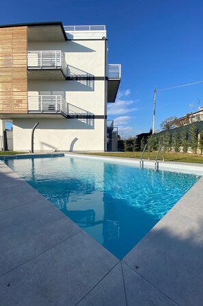 Pool - Wohnung 'Vanessa' mit Terrasse by Interhome (Lazise)