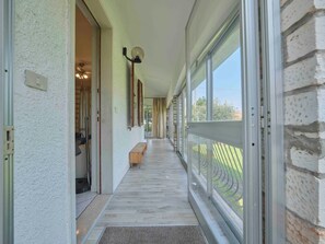 Interior - mit Seeblick und privatem Garten by Interhome (Bardolino)