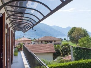 Property grounds - Wohnung 'Manuela 10' mit Wasserblick by Interhome (Gravedona)