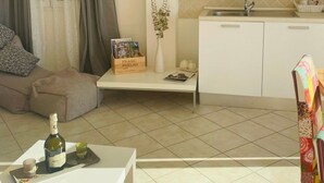 Unclassified image, 5 of 28, button - Bella Vista Poggi  - fantastischer Meerblick by Interhome (Poggi)