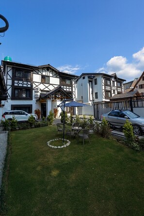 Front of property - The Heritage Chinar by Ackee Tree (Srinagar)