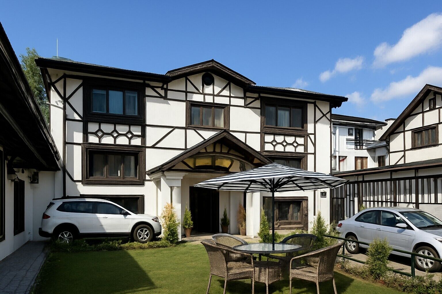 Fachada de la propiedad