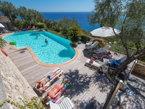 Pool - Einzimmerwohnung mit Panoramablick im Erdgeschos by Interhome (Finale Ligure)