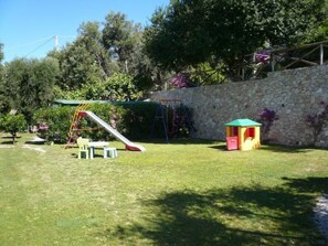 Children’s area - Einzimmerwohnung mit Panoramablick im Erdgeschos by Interhome (Finale Ligure)