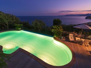 Pool - Wohnung mit Parkplatz und Panoramablick by Interhome (Finale Ligure)