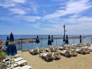 Beach - Appartment Laura by Interhome (San Bartolomeo al Mare)