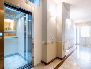 Interior - Moderne und komfortable Wohnung, ideal für zwei Personen by Interhome (Lucca)