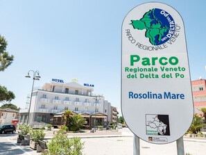 Property grounds - Wohnung für 5 Personen "Residence Milan" by Interhome (Rosolina Mare)