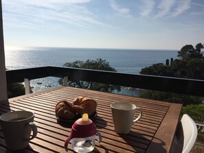 Outdoor dining - Salions by Interhome (Tossa de Mar)