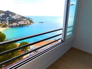 Interior - A-239 Ferienwohnung, Meerblick, Roses by Interhome (Roses)