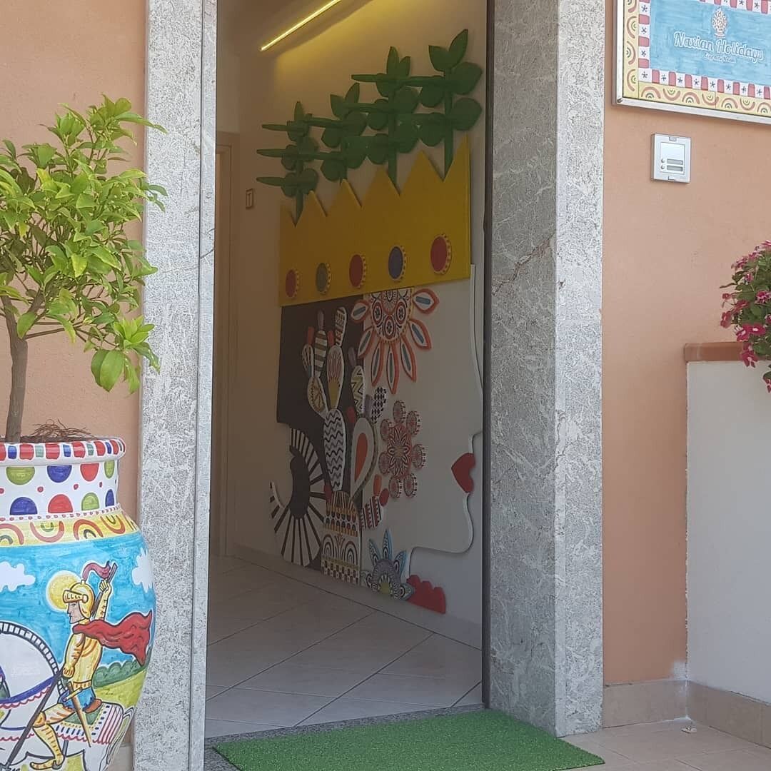 Entrada al alojamiento