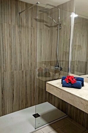 Towels - Wohnung "Tamarindo spektakuläre Schwimmbäder". by Interhome (Corralejo)