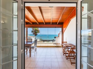 Dining - Villa Abora 1 , Corralejo by Interhome (Corralejo)
