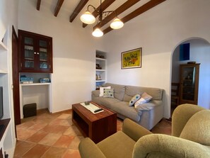 TV - "Casa Nuria" mit Terrasse by Interhome (Pollença)