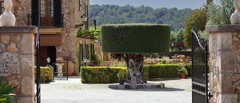 Enceinte de lâhĂ©bergement