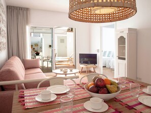 Living area - Appartement 'Serol' mit Terrasse by Interhome (Capdepera)