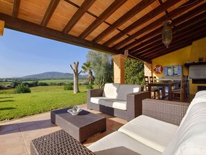 Outdoor dining - Bonita casa cerca del mar by Interhome (Manacor)