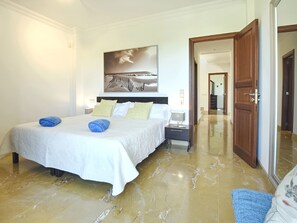 4 chambres, accès Internet