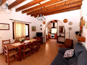 TV, fireplace - Finca Vista Montanas by Interhome (Campos)