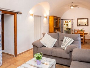 Living area - Villa Moli de Ca n'Orell by Interhome (Santanyí)