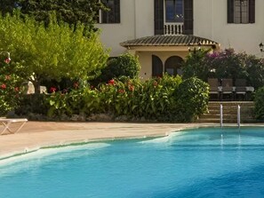 Pool - Großes Landhaus mit Schwimmbad in Meeresnähe by Interhome (Llucmajor)