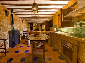 Fridge, microwave, oven, dishwasher - Haus "El Tajil" mit privatem Pool by Interhome (Granada/Montefrío)