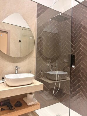 In-room safe, desk, free WiFi - Alla Scoperta di Napoli (Naples)