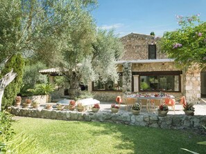 Outdoor dining - Charmante Villa in der Nähe von Cala San Vicente by Interhome (Pollença)