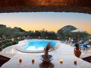 Pool - Villa Alordes, ein rustikales Haus mit fantastischer Aussicht by Interhome (Pollença)