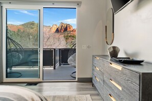 3 habitaciones, tabla de planchar con plancha y wifi gratis 