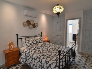 Unclassified image, 2 of 26, button - Casa Los Anafes - im Herzen des Dorfes by Interhome (Competa)