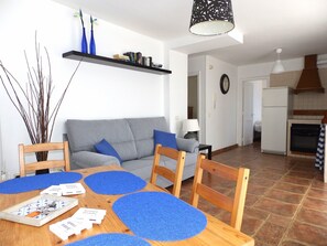 TV - Penthouse Playa Medano by Interhome (El Médano)