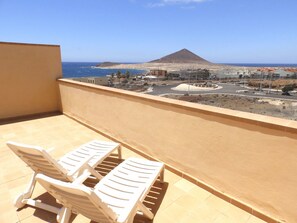 Terrace/patio - Wohnung mit Terrasse und Blick in el Medano by Interhome (El Médano)