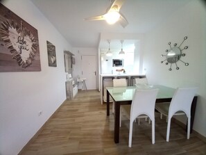 Dining - "Lagos de Miramar Deluxe by Interhome (El Médano)