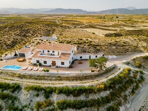 Exterior - Luxuriöse Finca mit Pool, Spa und spektakulärer Aussicht by Interhome (Galera)