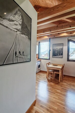 Interior - Aüt 3 Dachgeschosswohnung in Vall de Boí by Interhome (Caldes de Boi)