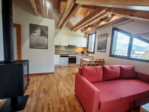 Fireplace - Aüt 3 Dachgeschosswohnung in Vall de Boí by Interhome (Caldes de Boi)